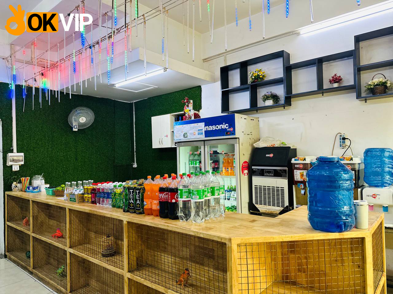 Quầy bar tại liên minh OKVIP